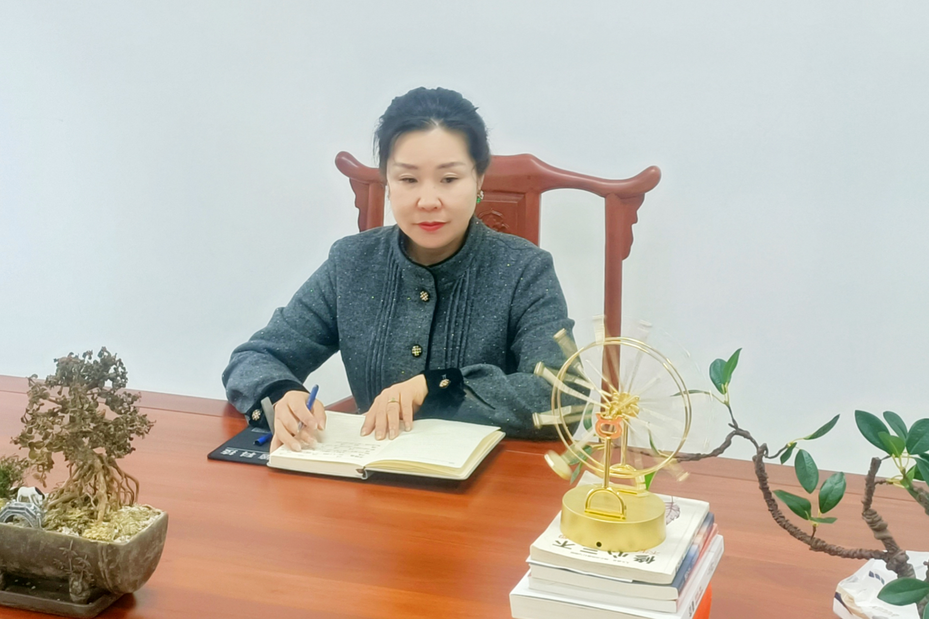 真正的热爱，铸就销售女王——访67381cm顶级游戏娱乐电缆营销经理杨华